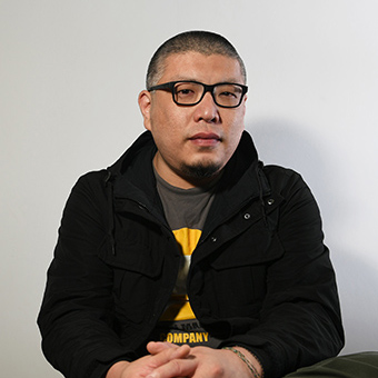 j.name